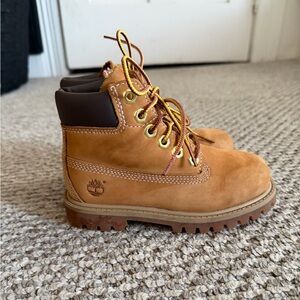 Timberland Kids tan Boots-size 10
